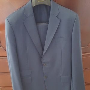 Men's suit